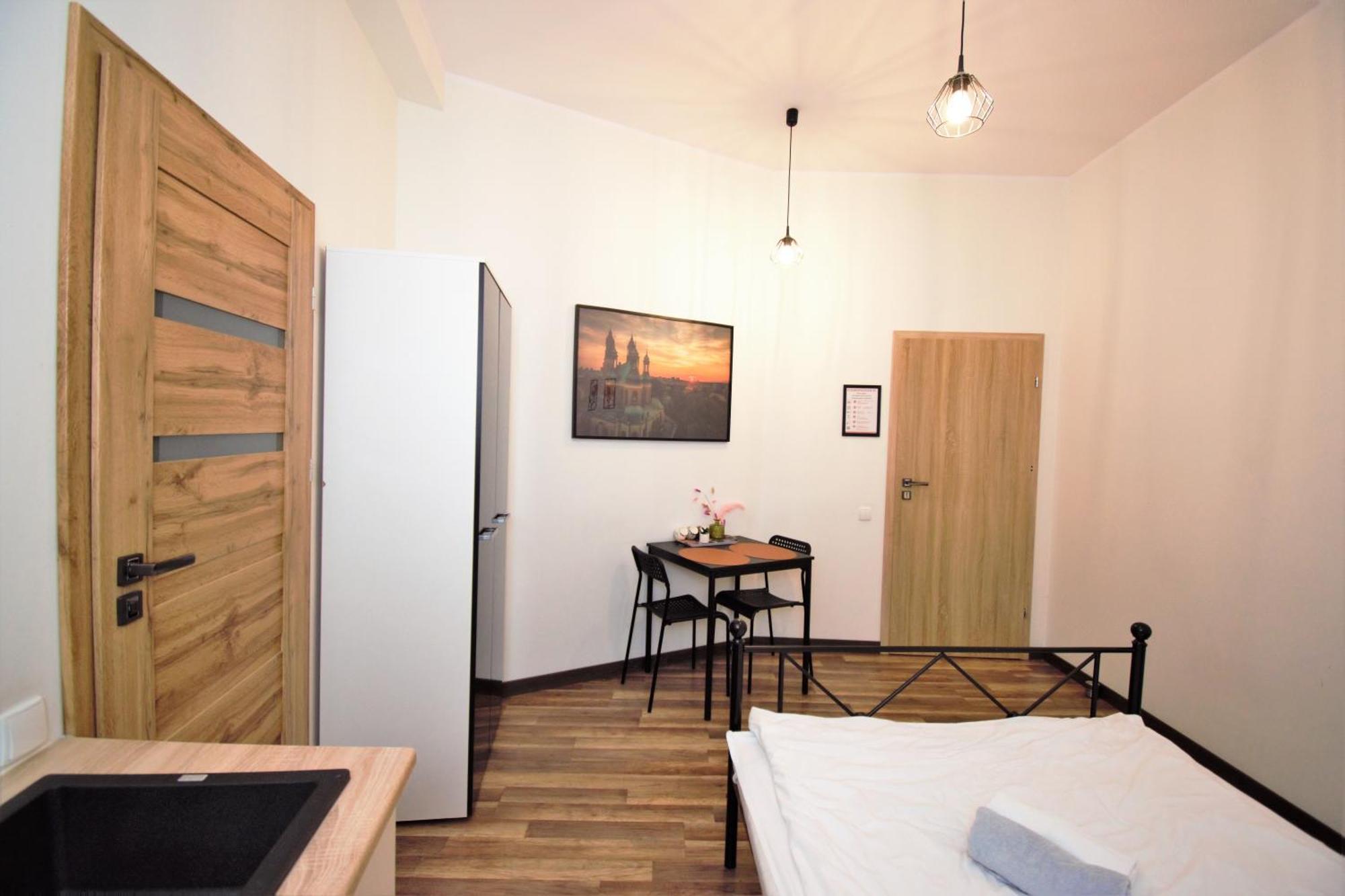 Roomspoznan Pl - Apartamenty I Pokoje Polwiejska 20 - 24H Self Check-In מראה חיצוני תמונה