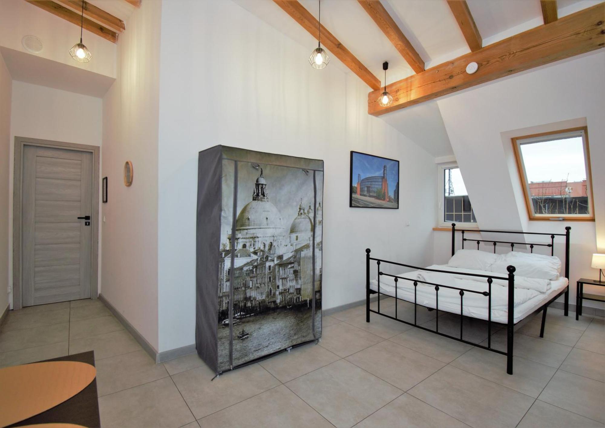 Roomspoznan Pl - Apartamenty I Pokoje Polwiejska 20 - 24H Self Check-In מראה חיצוני תמונה